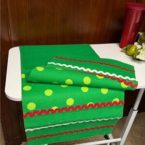Festive Green and Red Holiday Table Runner